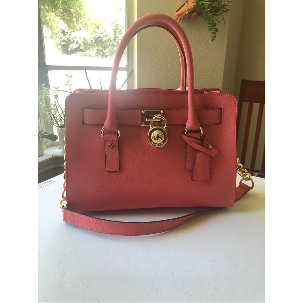 Micheal Kors Hamilton Purse